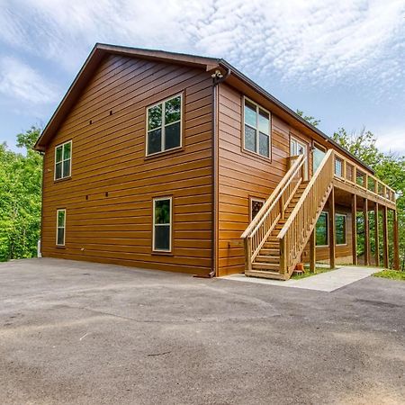 Brand New Build 5 Bedroom, 5 Bath With 4,000 Sq Ft With Mountain View Cabin Gatlinburg Exterior photo